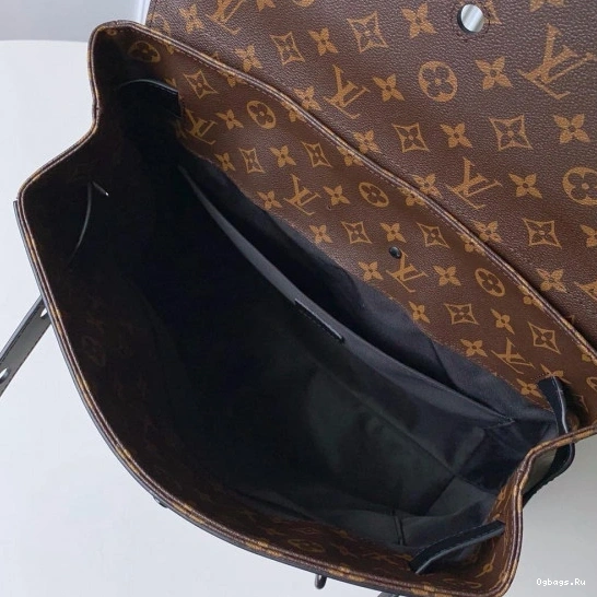 PM LOUIS VUITTON STEAMER 0215